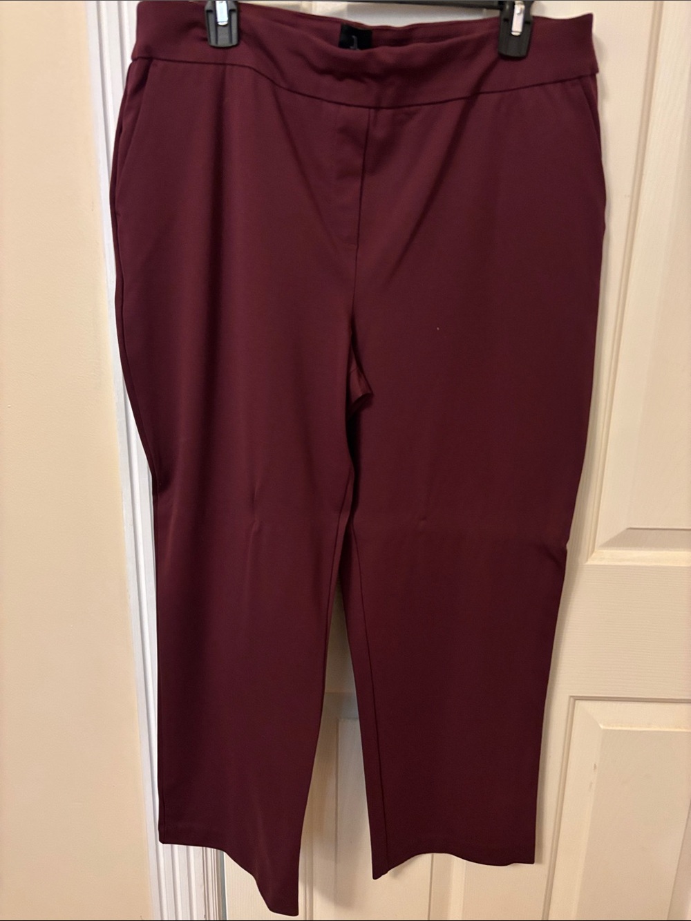 Jules & Leopold Wine Ponte Ankle Pants